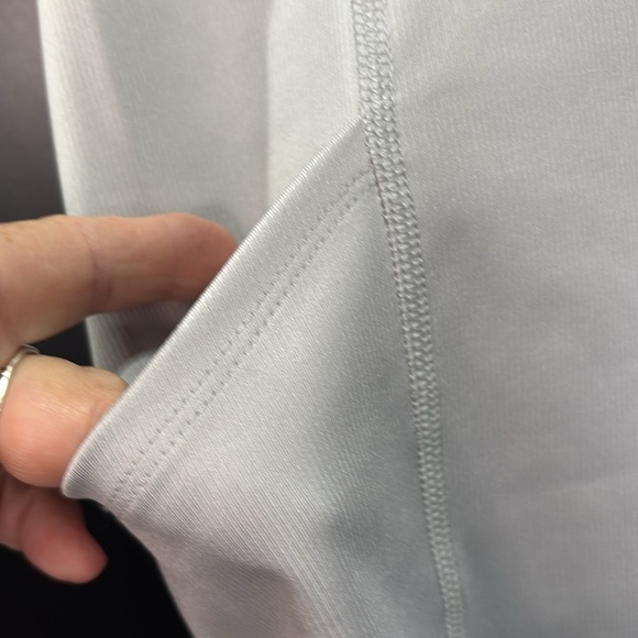 UpWest Bike Shorts, 9.5” inseam,hip pockets, elastic waist,stretch,light texture - Picture 2 of 6